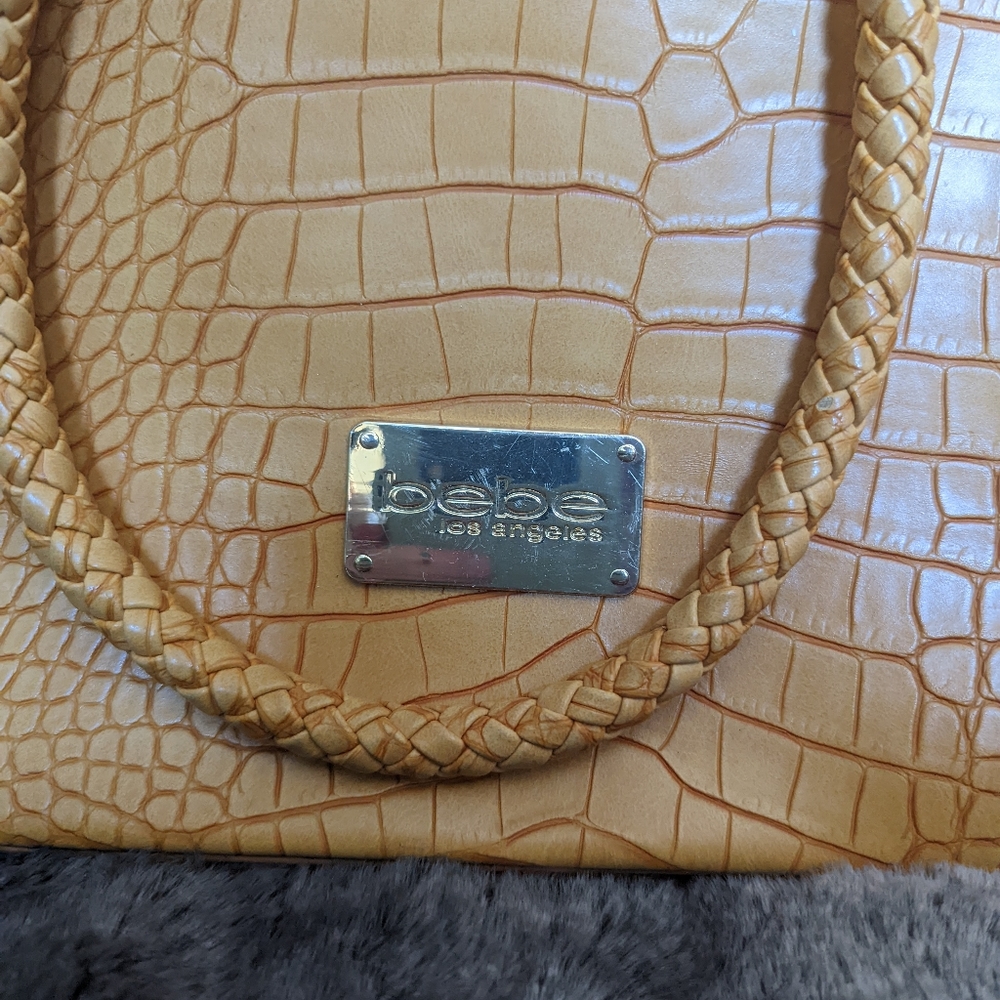 Purse - Picture 2 of 5